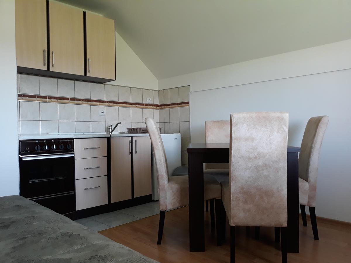 זלאטיבור Apartments Markoni מראה חיצוני תמונה